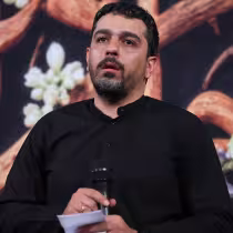 مداحی از بالا نگاهم می کنی بابا حنیف طاهری